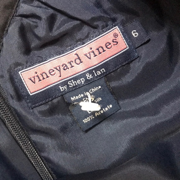 Vineyard Vines Navy Floral Dress EUC - Picture 3 of 6